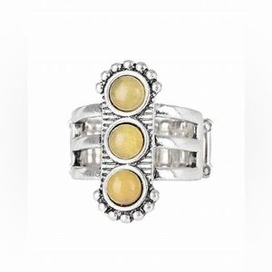 ❣️Three layered yellow stone ring❣️*